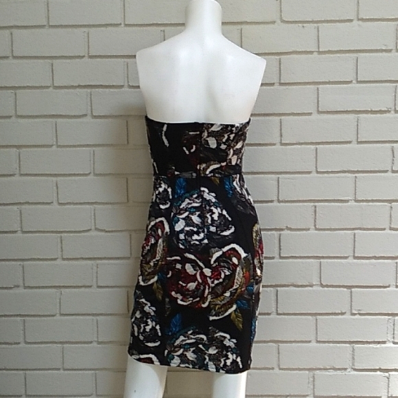 Bailey Blue Deep V Strapless Multicolor Floral Bodycon Mini Dress. Size Small - Picture 7 of 11